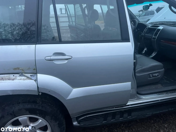 DRZWI PRAWY PRAWE TYŁ TOYOTA LAND CRUISER 120_8.jpg
